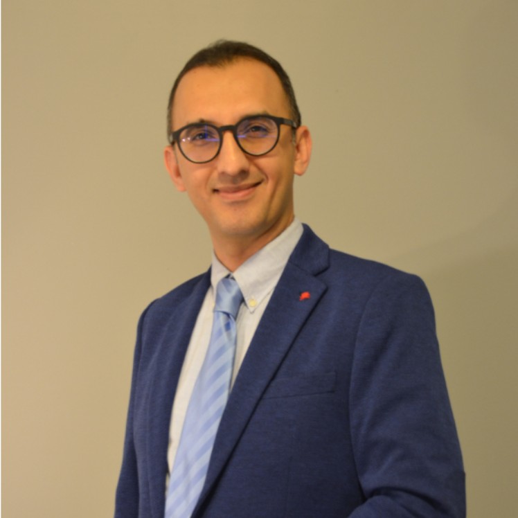 Photo of Ramin Komeili